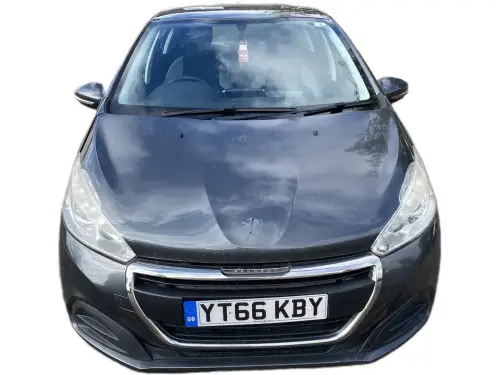 Peugeot 208 YT66 KBY