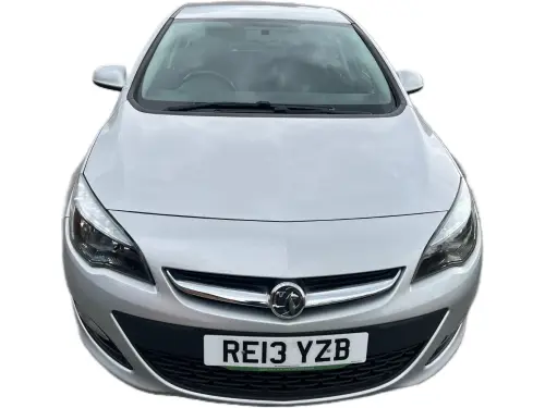 Vauxhall Astra RE13 YZB