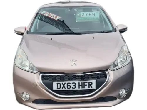 Peugeot 208 DX63 HFR