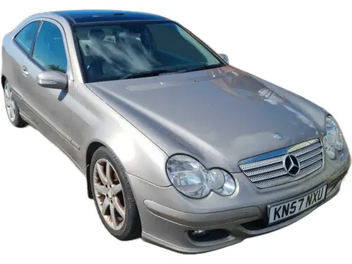 Mercedes-Benz C KN57 NXU