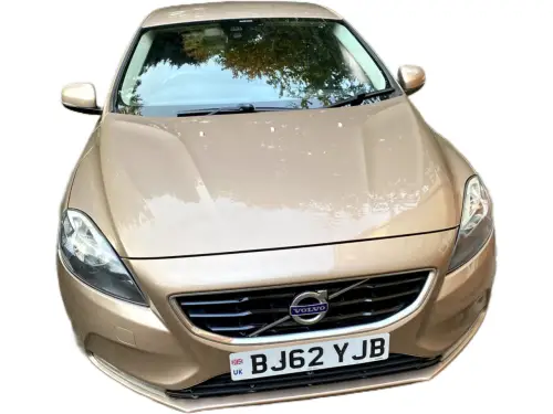 Volvo V40 BJ62 YJB