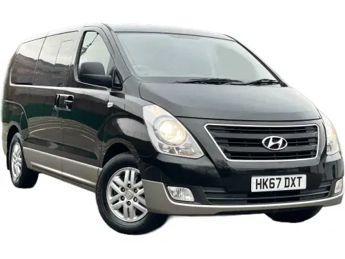 Hyundai I800 SE CRDi HK67 DXT