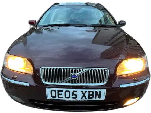 Volvo V70 OE05 XBN