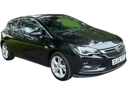 Vauxhall Astra DL66 YPT
