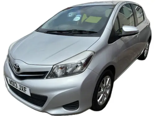 Toyota Yaris AO13 JXF