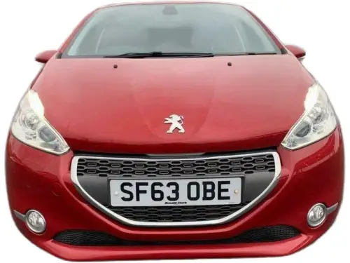 Peugeot 208 Allure HDi SF63 OBE