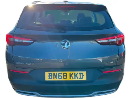 Vauxhall Grandland BN68 KKD
