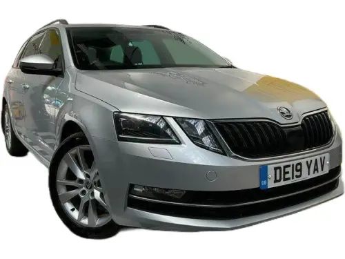 Škoda Octavia DE19 YAV