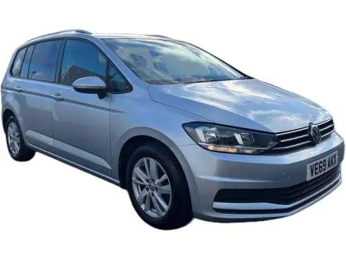 Volkswagen Touran VE69 AKX