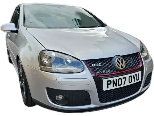 Volkswagen Golf PN07 OYU