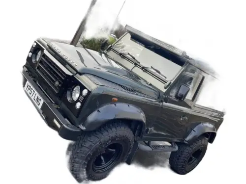 Land Rover Defender YP57 LNG