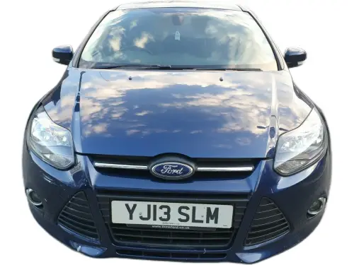 Ford Focus Zetec YJ13 SLM