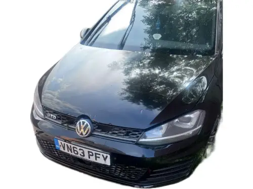 Volkswagen Golf VN63 PFY