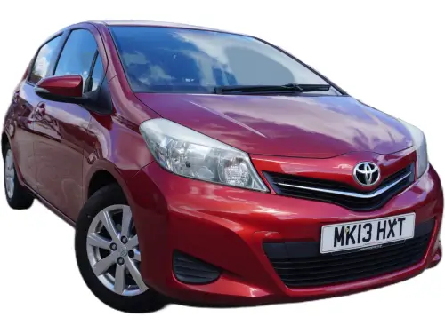Toyota Yaris MK13 HXT