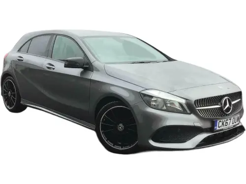 Mercedes-Benz A 180 D AMG Line CK67 OUW