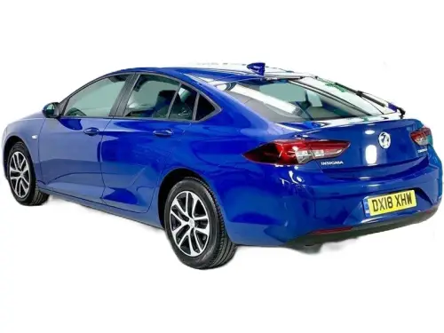 Vauxhall Insignia DX18 XHW