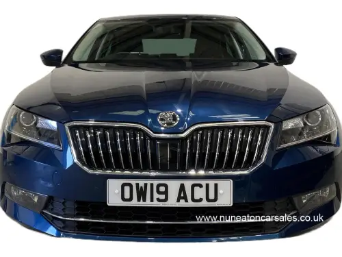 Škoda Superb OW19 ACU