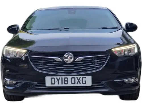 Vauxhall Insignia DY18 OXG