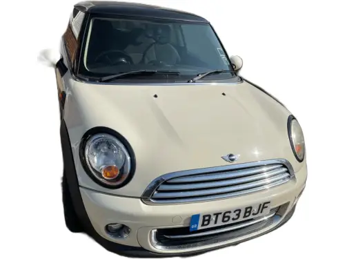 MINI Cooper D BT63 BJF