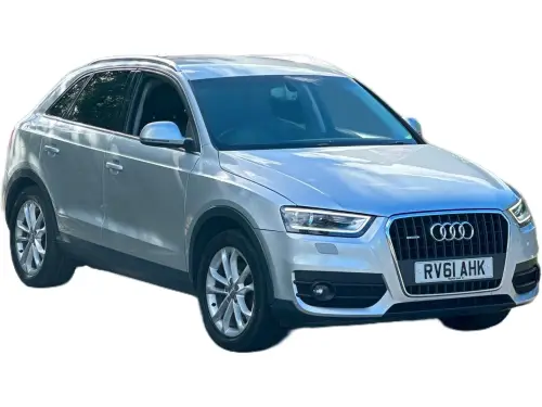 Audi Q3 RV61 AHK