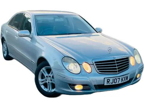 Mercedes-Benz E RJ07 KXW