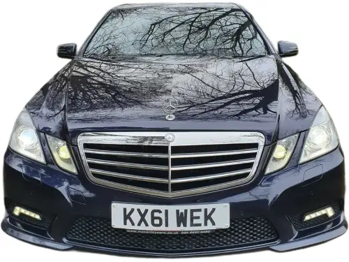 Mercedes-Benz E350 Sport ED125 CDI Blue-CY A KX61 WEK
