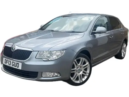 Škoda Superb DF13 GUO