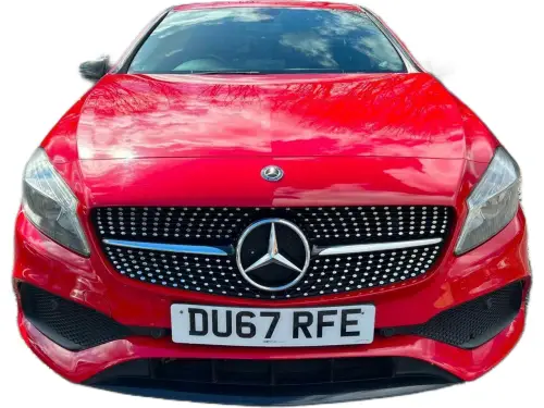 Mercedes-Benz A 180 D AMG Line DU67 RFE