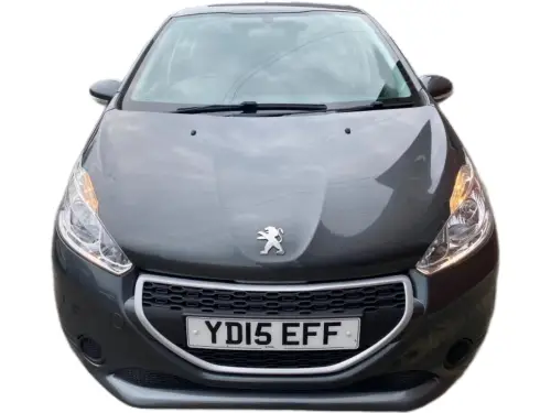 Peugeot 208 Access + YD15 EFF