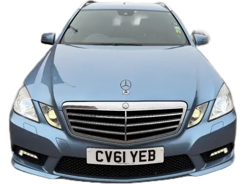 Mercedes-Benz E CV61 YEB