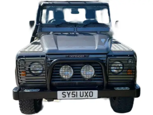 Land Rover Defender 90 Tomb Raider SY51 UXO