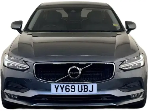 Volvo S90 Momentum + T4 Auto YY69 UBJ
