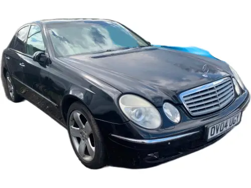 Mercedes-Benz E OV04 UGY