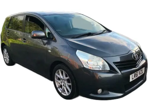 Toyota Verso T Spirit D-4D LR61 VZU