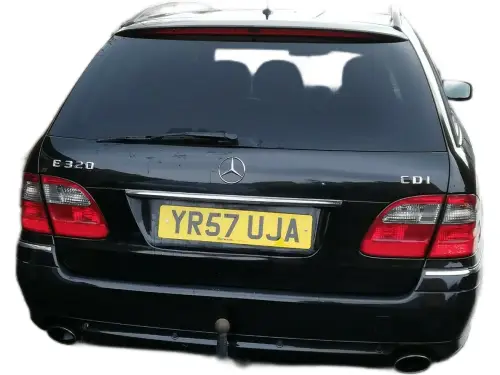 Mercedes-Benz E YR57 UJA