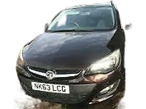 Vauxhall Astra Exclusiv Auto NK63 LCG