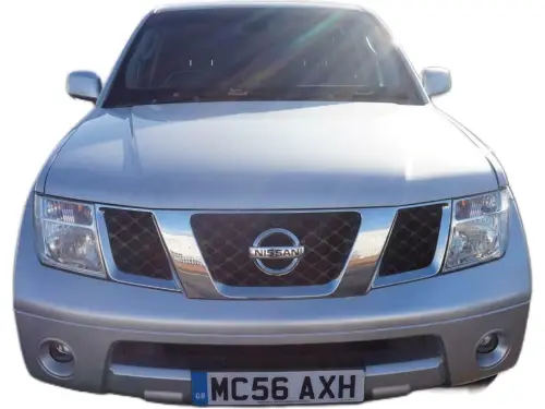 Nissan Pathfinder Aventura V6 A MC56 AXH