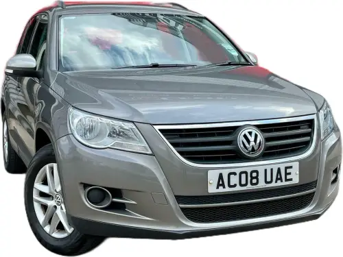 Volkswagen Tiguan S TDI 140 AC08 UAE