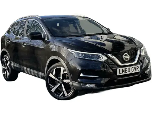 Nissan Qashqai Tekna DIG-T LM69 GVR