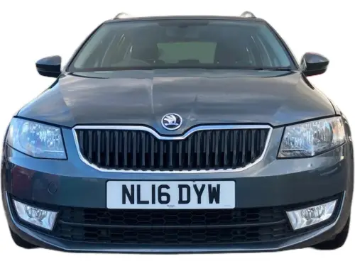 Škoda Octavia NL16 DYW