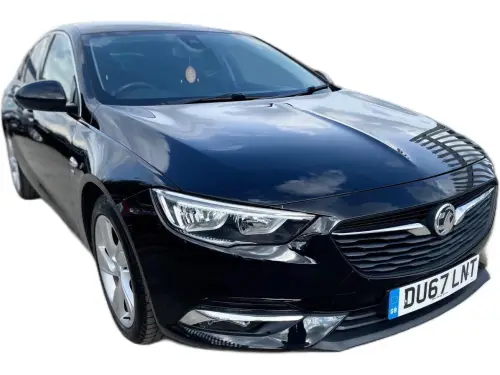 Vauxhall Insignia DU67 LNT