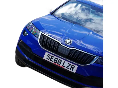 Škoda Karoq SE Technology TSI SE68 LZR