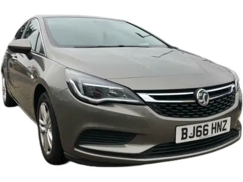 Vauxhall Astra Design Turbo S/S Auto BJ66 HNZ