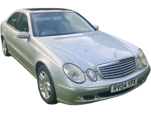Mercedes-Benz E RV04 YPX
