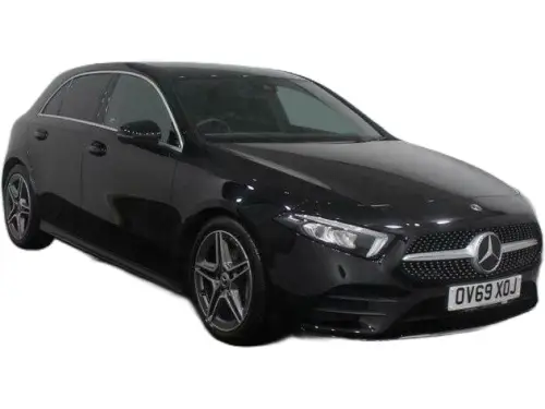 Mercedes-Benz A 200 AMG Line OV69 XOJ