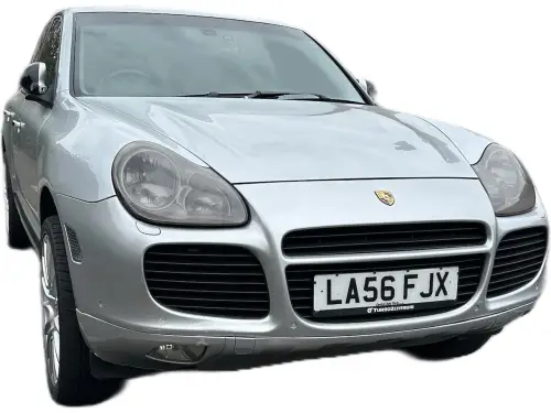 Porsche Cayenne LA56 FJX