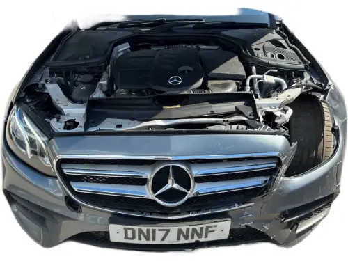 Mercedes-Benz E DN17 NNF