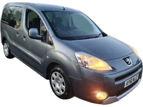 Peugeot Partner Tepee S E-HDi S-A AY61 WJZ