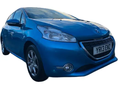 Peugeot 208 YR13 EWZ