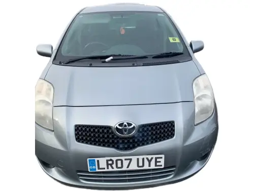 Toyota Yaris LR07 UYE
